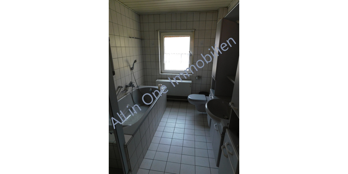 Einfamilienhaus Ubstadt-Weiher Weiher - 6 Zimmer, 125 m&sup2;, 299.000&euro; | Angebot:25916122