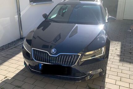 Skoda Superb 124.000 km 18.900 &euro; Kirchardt 74912