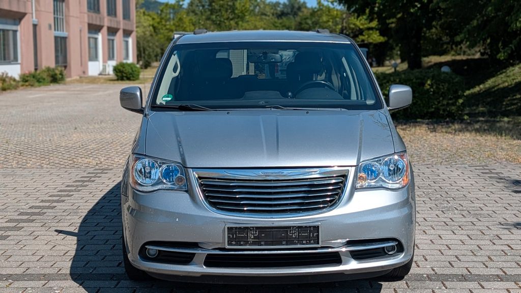 Chrysler Grand Voyager 240.666 km 8.500 &euro; Sandhausen 69207