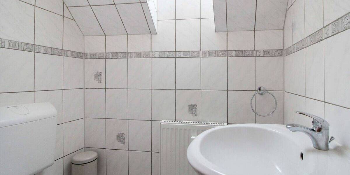 Einfamilienhaus Kleinsachsenheim Kleinsachsenheim - 3 Zimmer, 225.000&euro; | Angebot:26764176