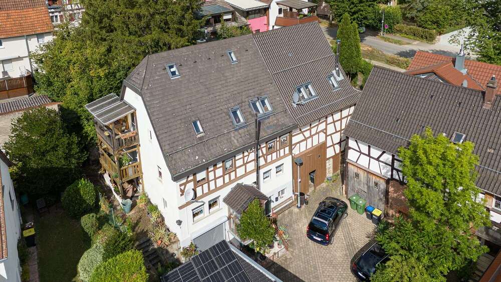 Einfamilienhaus Ötisheim - 7 Zimmer, 315 m&sup2;, 650.000&euro; | Angebot:22942781