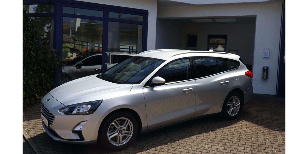 Ford Focus 54.450 km 18.300 &euro; Besigheim 74354