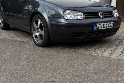VW Golf 209.000 km 4.900 &euro; Besigheim 74354