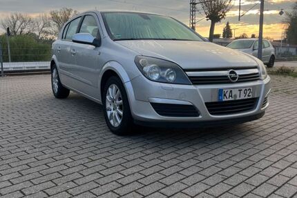 Opel Astra 77.000 km 5.999 &euro; Sulzfeld 75056