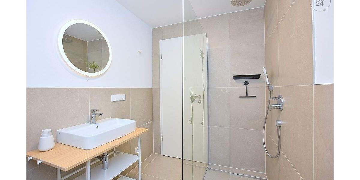 Etagenwohnung Mundelsheim - 3 Zimmer, 67 m&sup2;, 1.330&euro; | Angebot:25742827