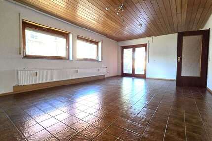 Wohnung Knittlingen - 3 Zimmer, 105 m&sup2;, 229.000&euro; | Angebot:25765692