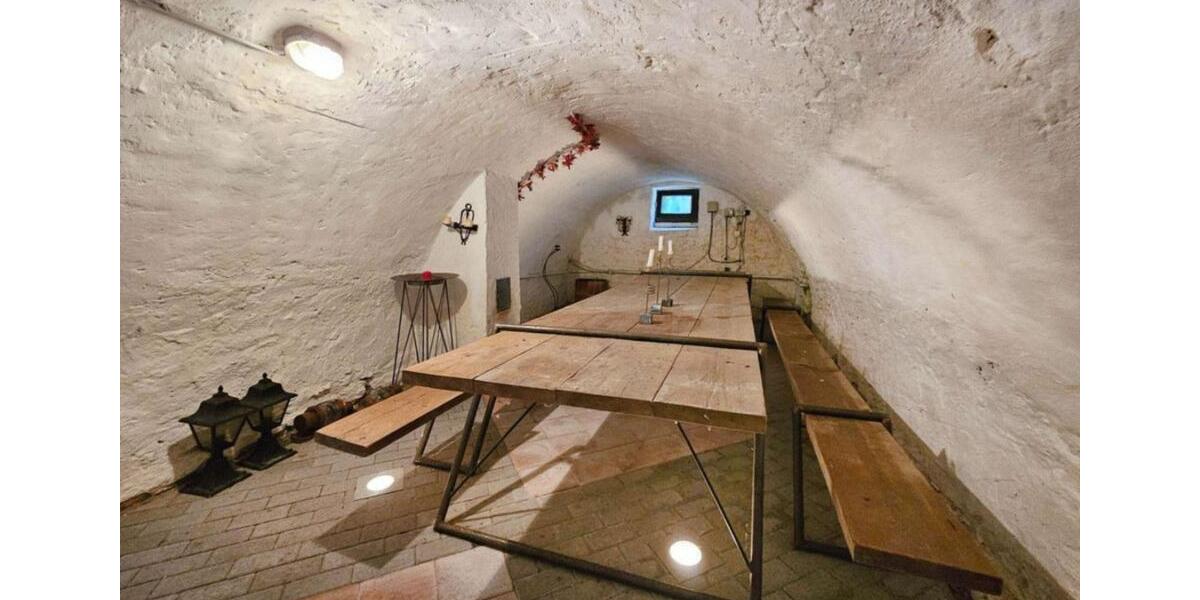 Einfamilienhaus Wiesloch - 7 Zimmer, 150 m&sup2;, 290.000&euro; | Angebot:25803476