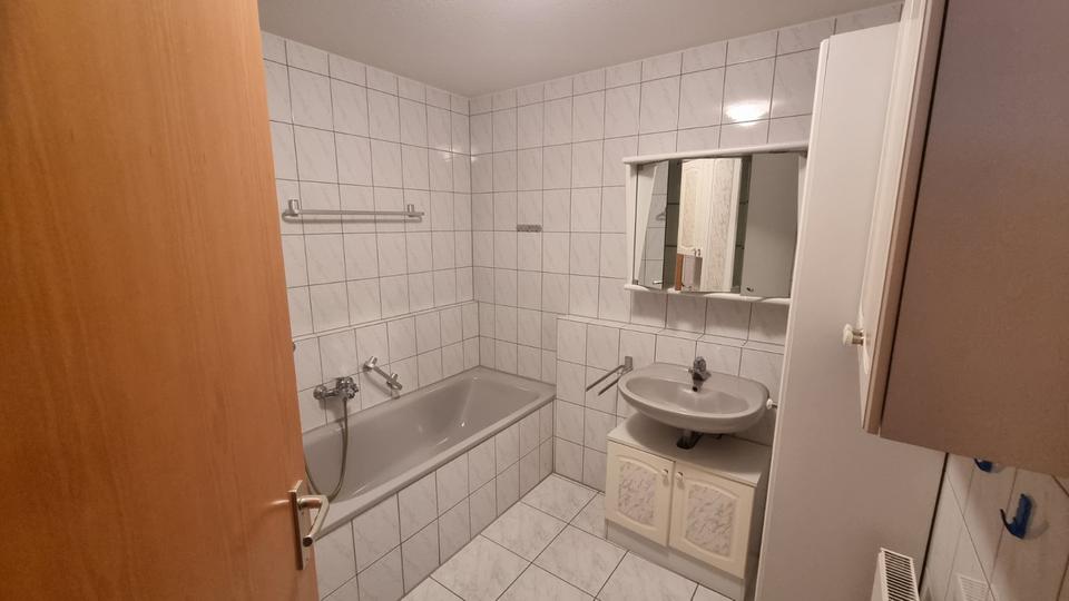 Etagenwohnung Sachsenheim - 3.5 Zimmer, 87 m&sup2;, 310.000&euro; | Angebot:25710619