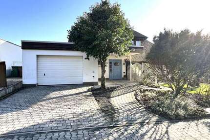 Haus Wiesloch - 8 Zimmer, 244 m&sup2;, 725.000&euro; | Angebot:25991922