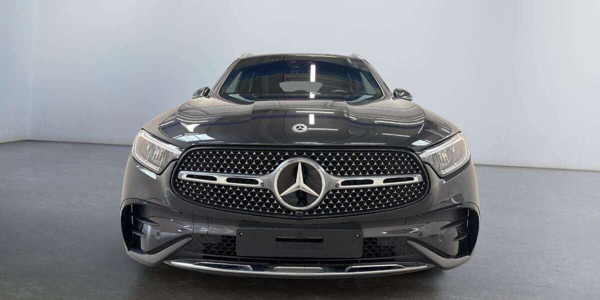 Mercedes-Benz 300 6.300 km 54.148 &euro; Gundelsheim 74831