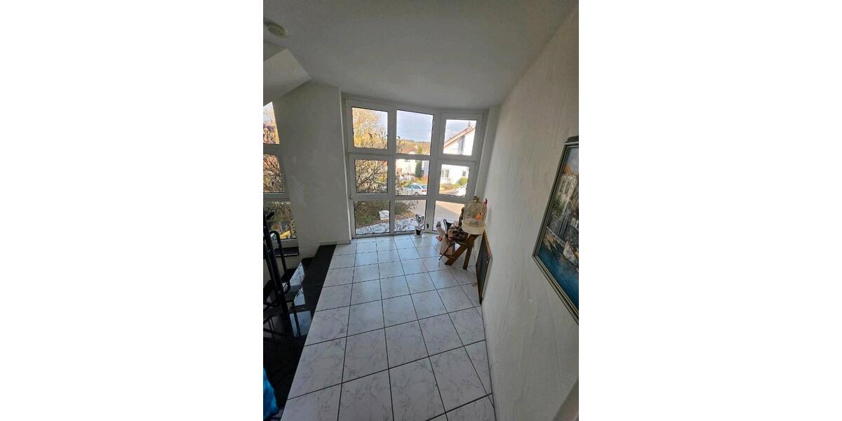 Erdgeschoßwohnung Eberdingen - 3 Zimmer, 133 m&sup2;, 398.000&euro; | Angebot:26041216