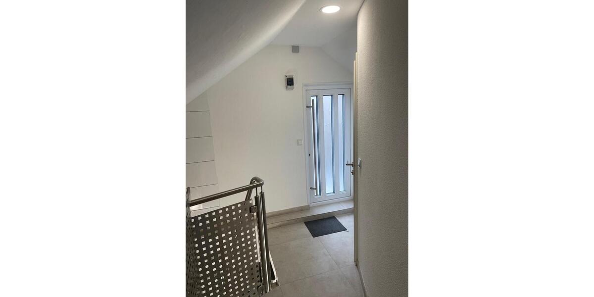 Einfamilienhaus Waibstadt - 5 Zimmer, 100 m&sup2;, 270.000&euro; | Angebot:23270348