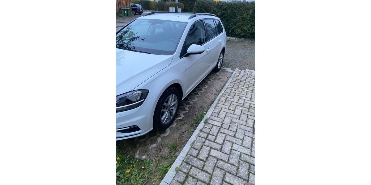 VW Golf 197.000 km 12.500 &euro; Ingersheim 74379