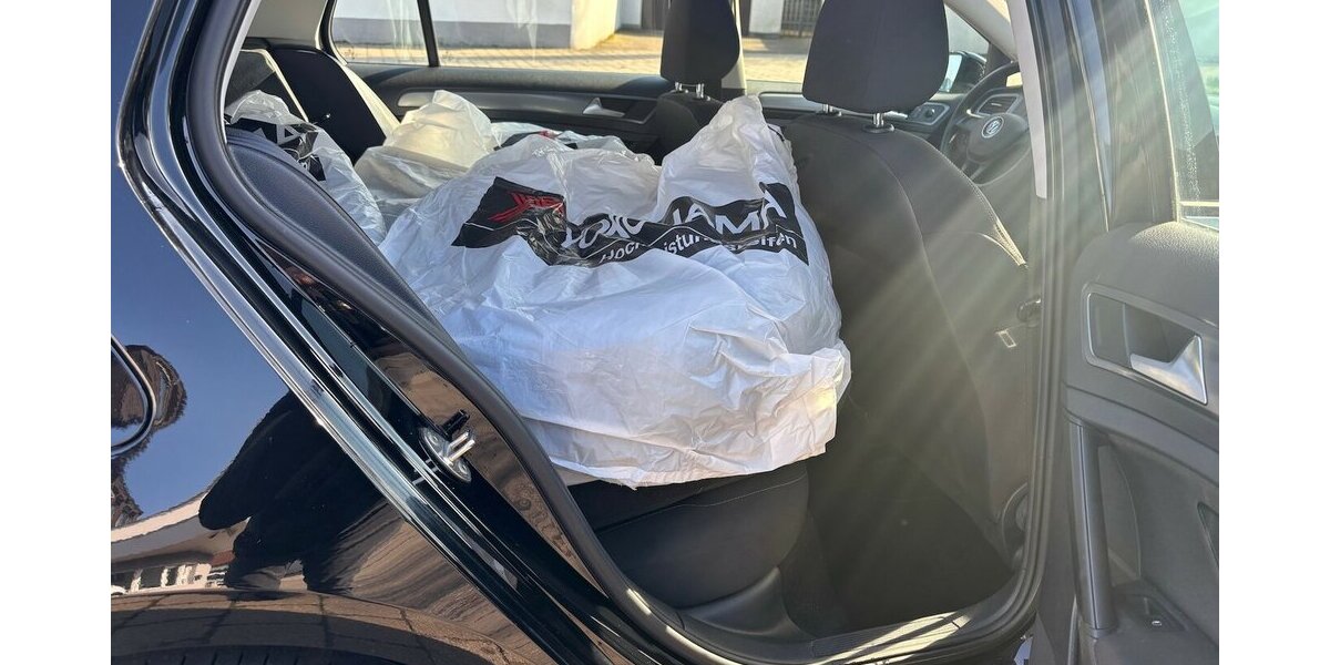 VW Golf VII Trendline BMT 142.000 km 6.990 &euro; Neckarsulm 74172