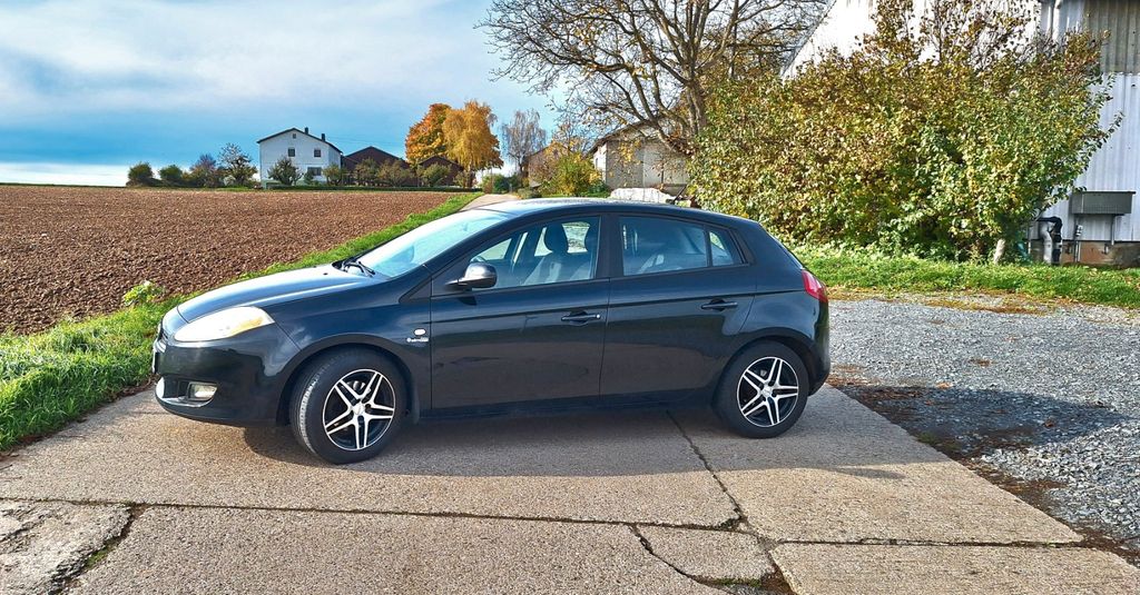 Fiat Bravo 136.000 km 2.900 &euro; Heilbronn 74080