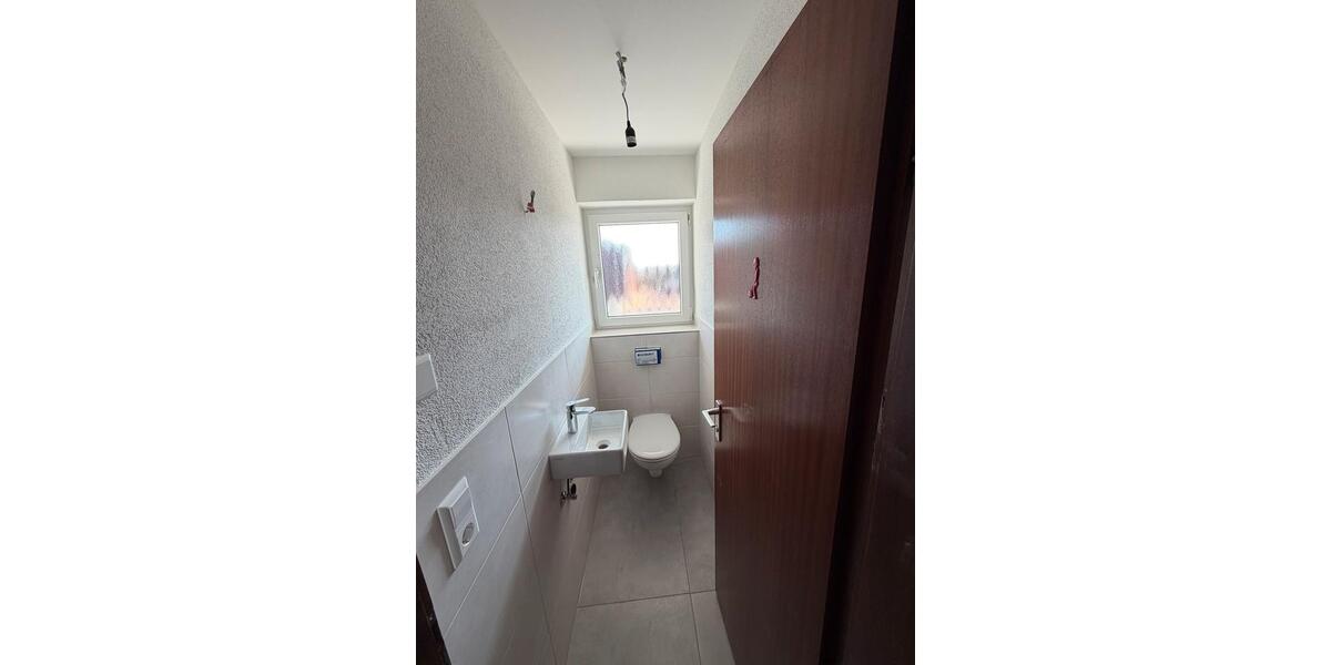 Etagenwohnung Neckarsulm - 3 Zimmer, 100 m&sup2;, 1.450&euro; | Angebot:25973942