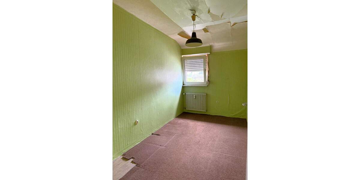 Doppelhaushälfte Bretten - 6 Zimmer, 122 m&sup2;, 450.000&euro; | Angebot:25706286