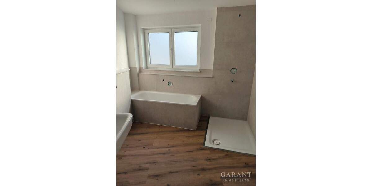 Etagenwohnung Bad Rappenau - 4 Zimmer, 107 m&sup2;, 1.340&euro; | Angebot:25682763