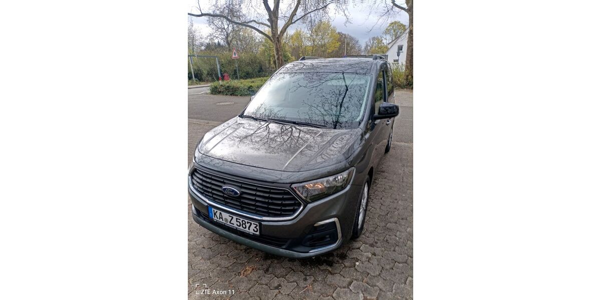 Ford Tourneo Connect 26.553 km 31.500 &euro; Bruchsal 76646