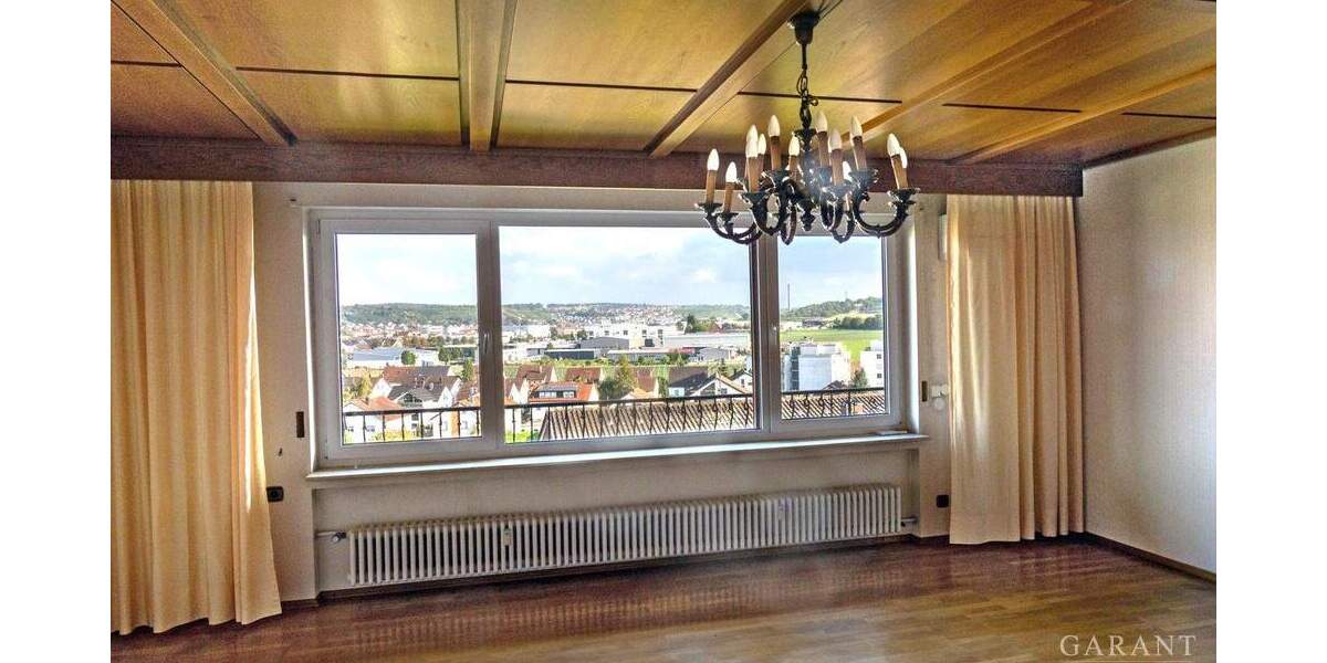 Mehrfamilienhaus, Wohnhaus Kirchheim am Neckar - 7 Zimmer, 280 m&sup2;, 715.000&euro; | Angebot:25746425