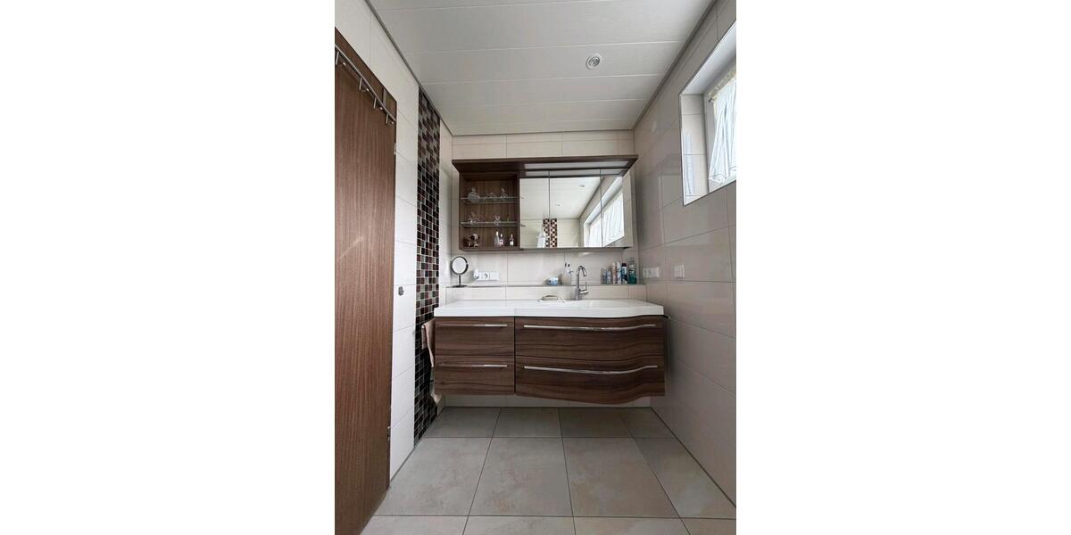 Reihenhaus Weinsberg - 5 Zimmer, 125 m&sup2;, 580.000&euro; | Angebot:26780215