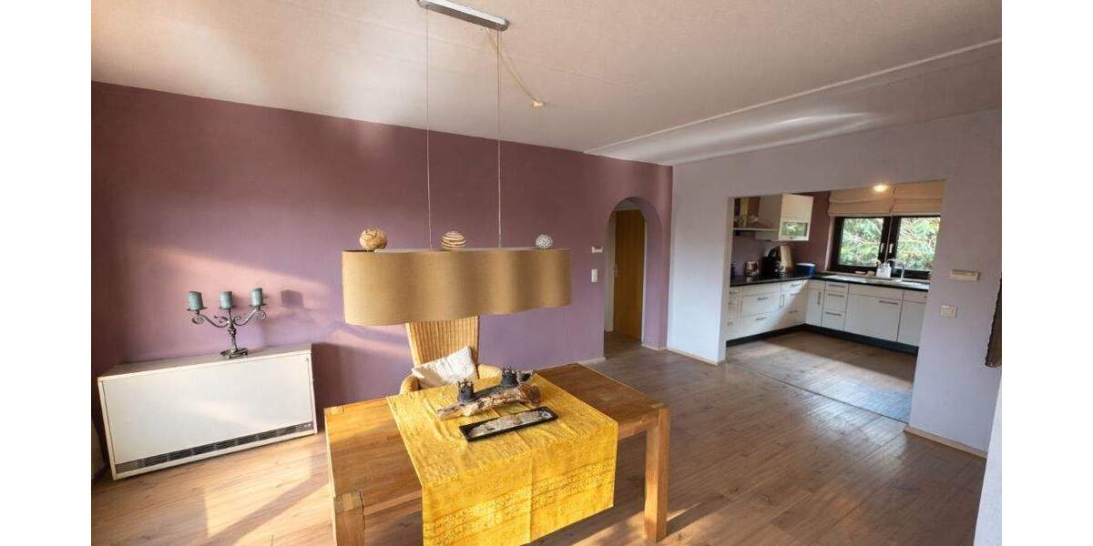 Einfamilienhaus Sinsheim / Hasselbach Hasselbach - 7 Zimmer, 266 m&sup2;, 479.000&euro; | Angebot:25693243