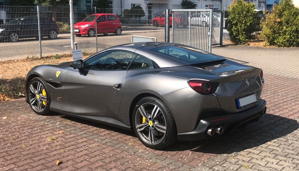Ferrari Portofino 11.232 km 214.500 &euro; Sinsheim 74889