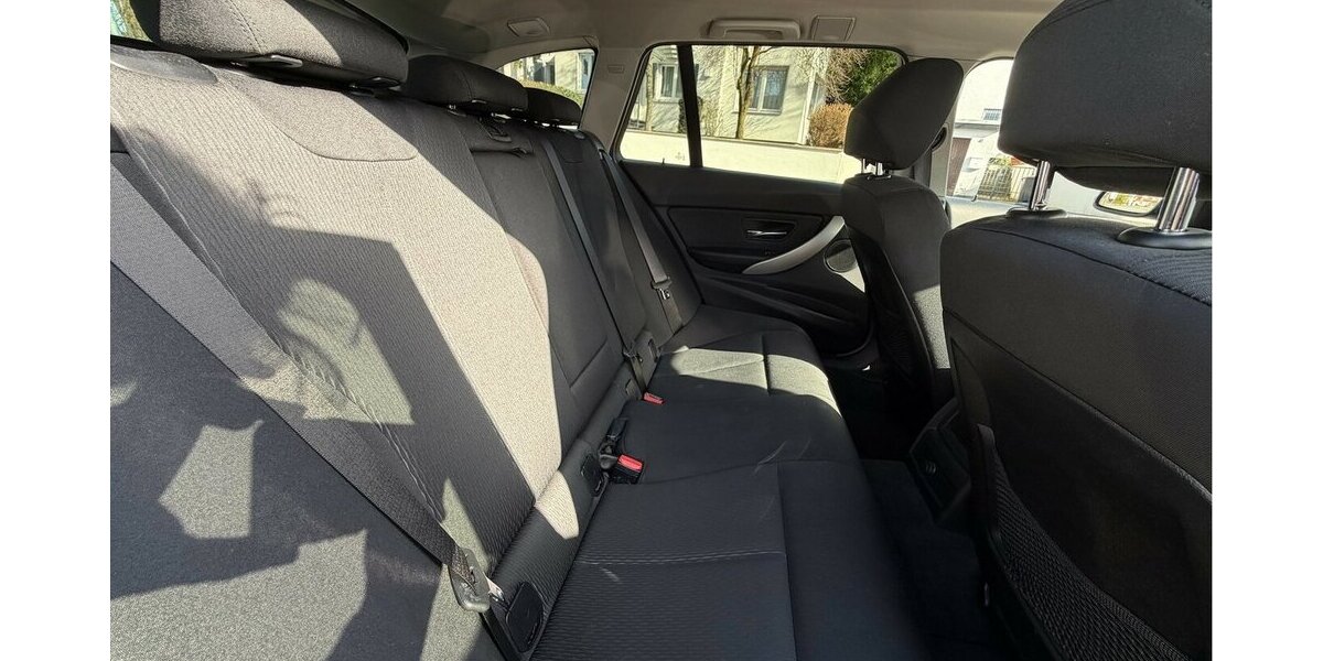 BMW 320d Advantage Navi 1. Hand 157.000 km 13.490 &euro; Neckarsulm 74172