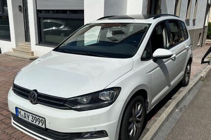 VW Touran 286.322 km 8.200 &euro; Heilbronn 74074
