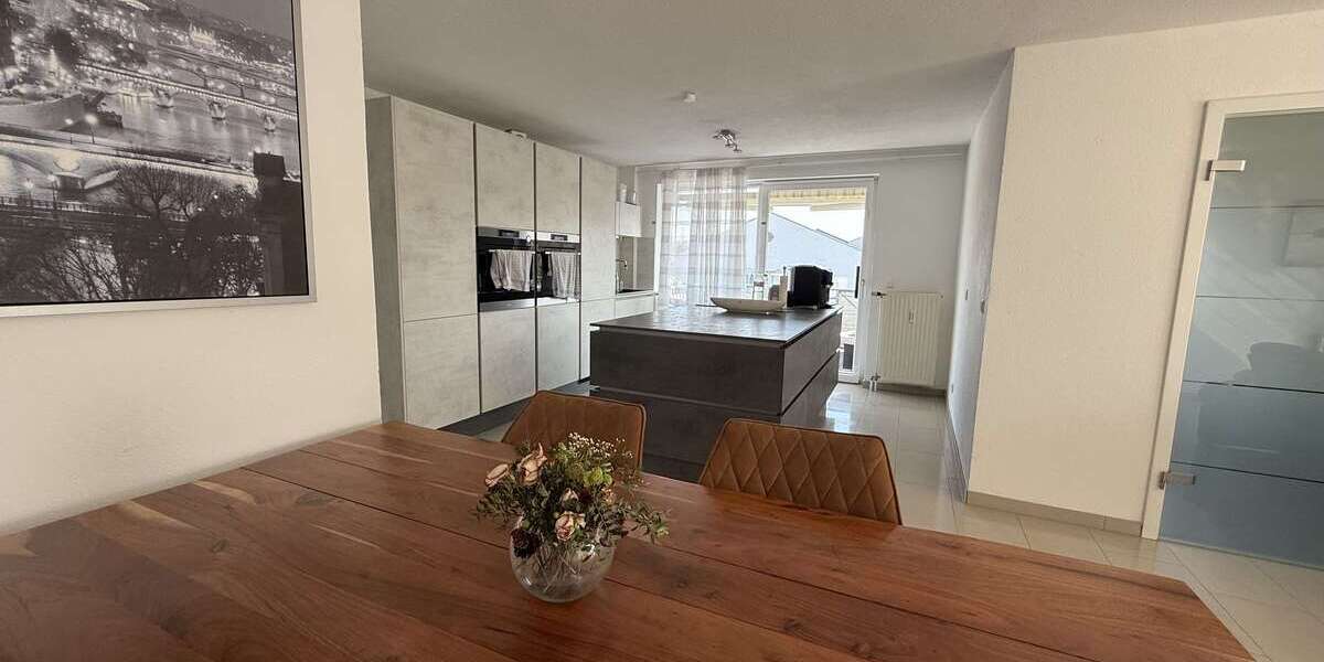 Etagenwohnung Weinsberg - 4.5 Zimmer, 100 m&sup2;, 369.000&euro; | Angebot:20288990