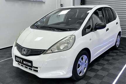 Honda Jazz 189.000 km 4.480 &euro; Bruchsal 76646