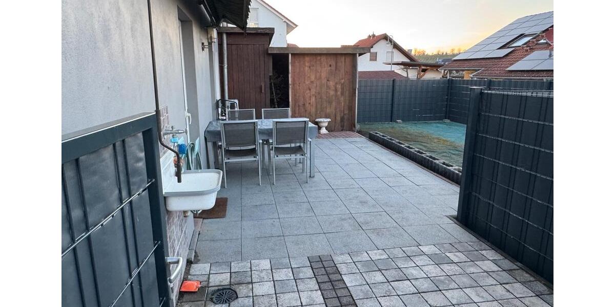 Terrassenwohnung Ubstadt-Weiher Weiher - 3 Zimmer, 45 m&sup2;, 25&euro; | Angebot:25405703