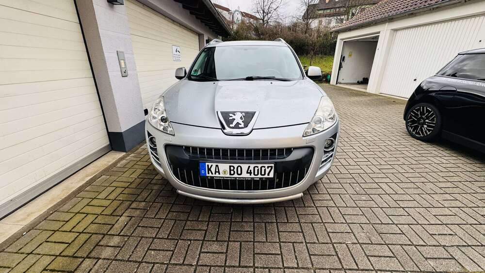 Peugeot 4007 174.000 km 3.999 &euro; Bruchsal 76646