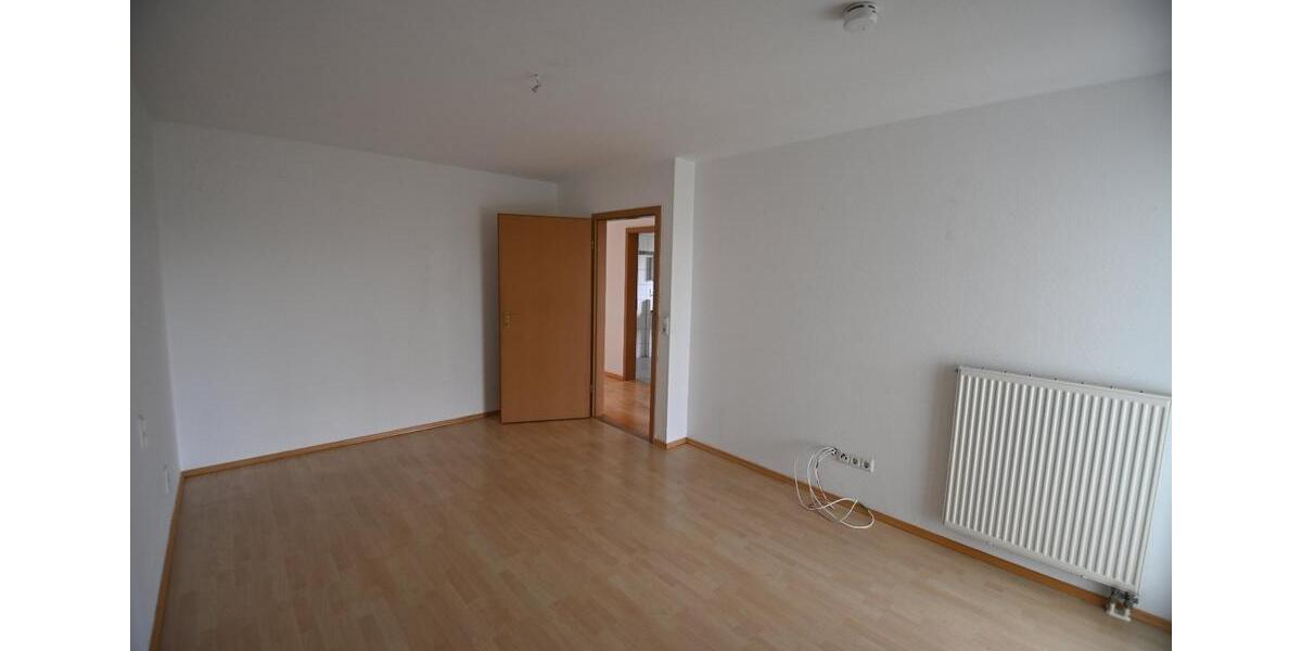 Etagenwohnung Walzbachtal - 3.5 Zimmer, 105 m&sup2;, 1.260&euro; | Angebot:26578985