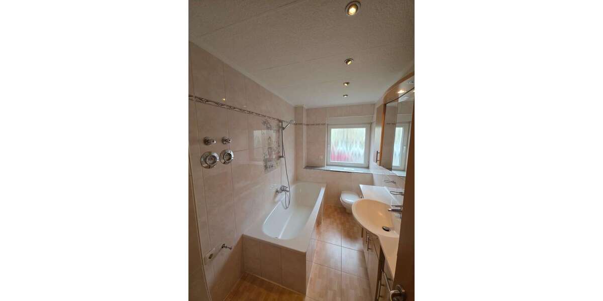 Etagenwohnung Mosbach - 2 Zimmer, 59 m&sup2;, 720&euro; | Angebot:25301431