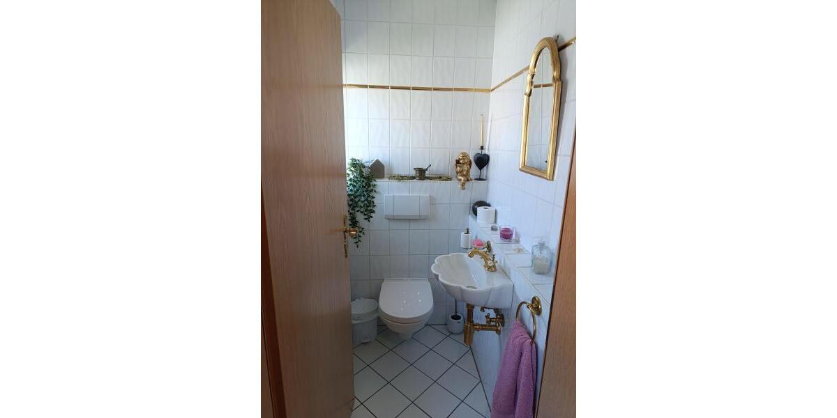 ObjNr:19662 - Tolles 2-3 Familienhaus mit Gewerbehalle in guter Lage von Mühlhausen - Mehrfamilienhaus, Wohnhaus Mühlhausen | Angebot:23602149