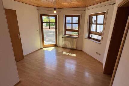 Wohnung Bad Friedrichshall - 3 Zimmer, 90 m&sup2;, 1.000&euro; | Angebot:27364858