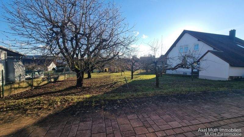 Grundstück Sulzfeld - 198.000&euro; | Angebot:25660551