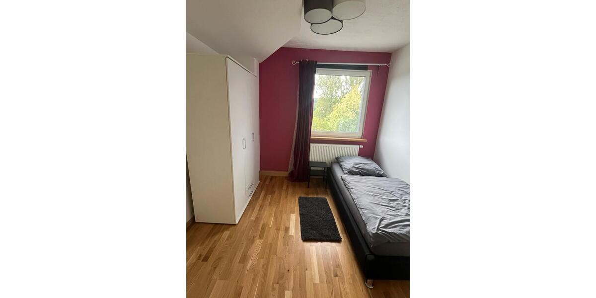 Etagenwohnung Heilbronn - 3 Zimmer, 8 m&sup2;, 500&euro; | Angebot:24891170