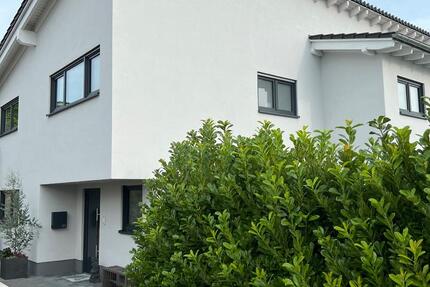 Haus Eppingen - 6 Zimmer, 230 m&sup2;, 985.000&euro; | Angebot:25169853