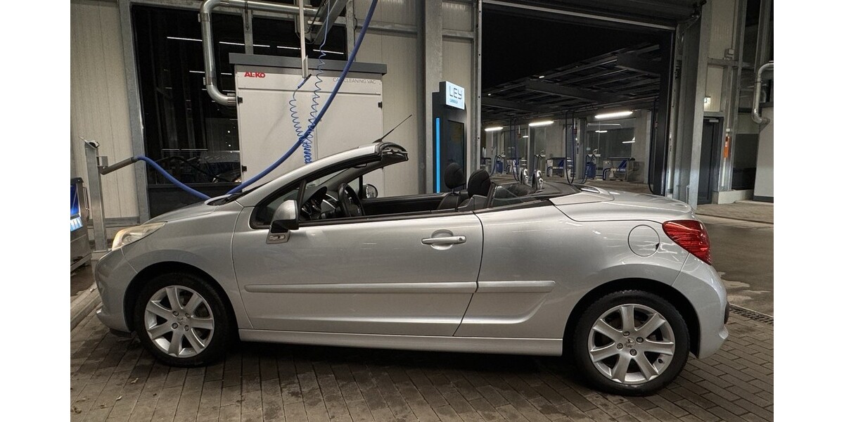 Peugeot 207 CC 163.165 km 5.200 &euro; Heilbronn 74072