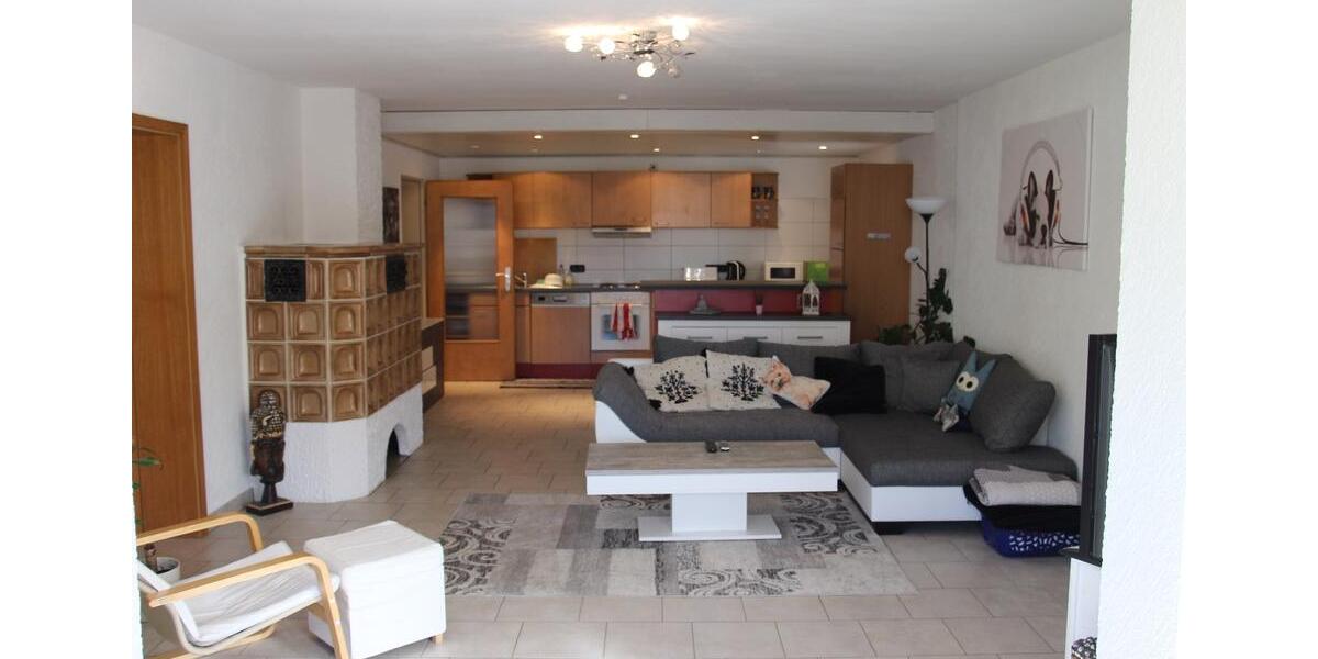 Erdgeschoßwohnung Untergruppenbach - 2.5 Zimmer, 83 m&sup2;, 900&euro; | Angebot:25645078