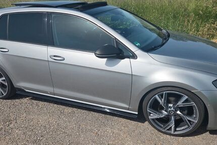 VW Golf 143.000 km 9.900 &euro; BRUCHSAL 76646