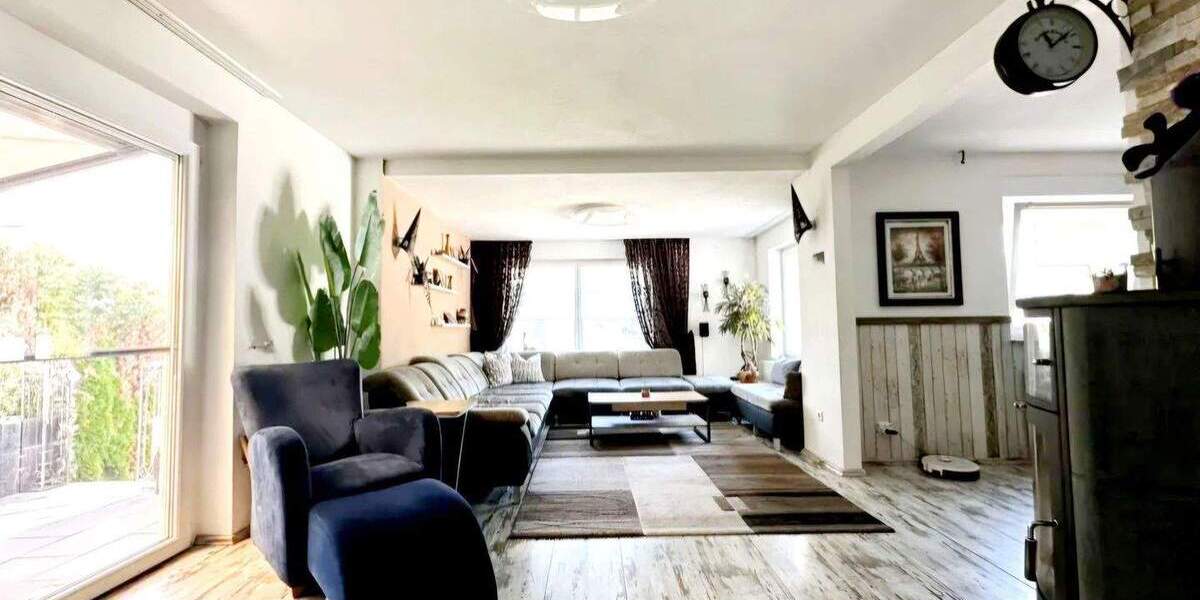 Einfamilienhaus Brackenheim - 7 Zimmer, 155 m&sup2;, 535.000&euro; | Angebot:25657552