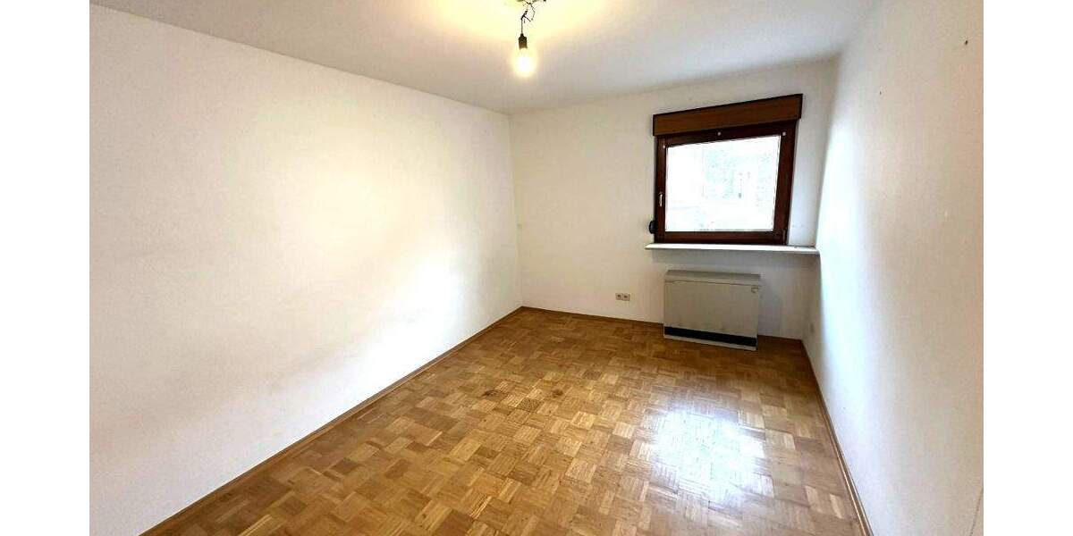 Einfamilienhaus Lobbach / Waldwimmersbach Waldwimmersbach - 9 Zimmer, 200 m&sup2;, 299.000&euro; | Angebot:25693260