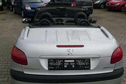 Peugeot 206 129.890 km 2.999 &euro; Bruchsal 76646