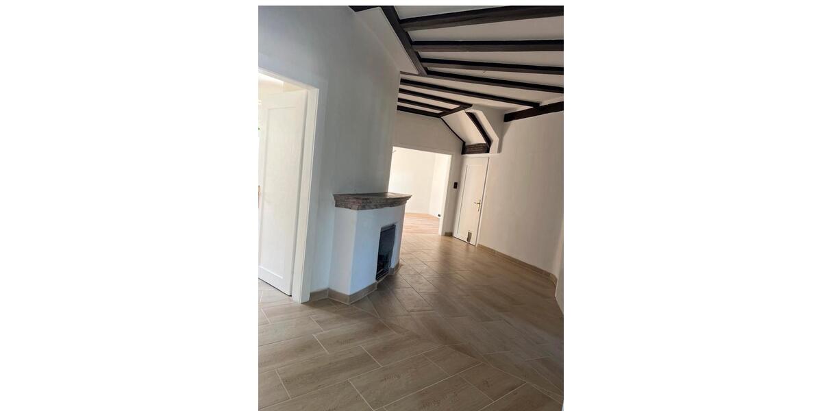 Erdgeschoßwohnung Heilbronn - 3 Zimmer, 100 m&sup2;, 1.100&euro; | Angebot:26488453