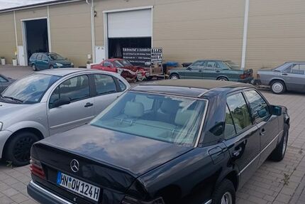 Mercedes-Benz 260 187.000 km 5.000 &euro; Weinsberg 74189