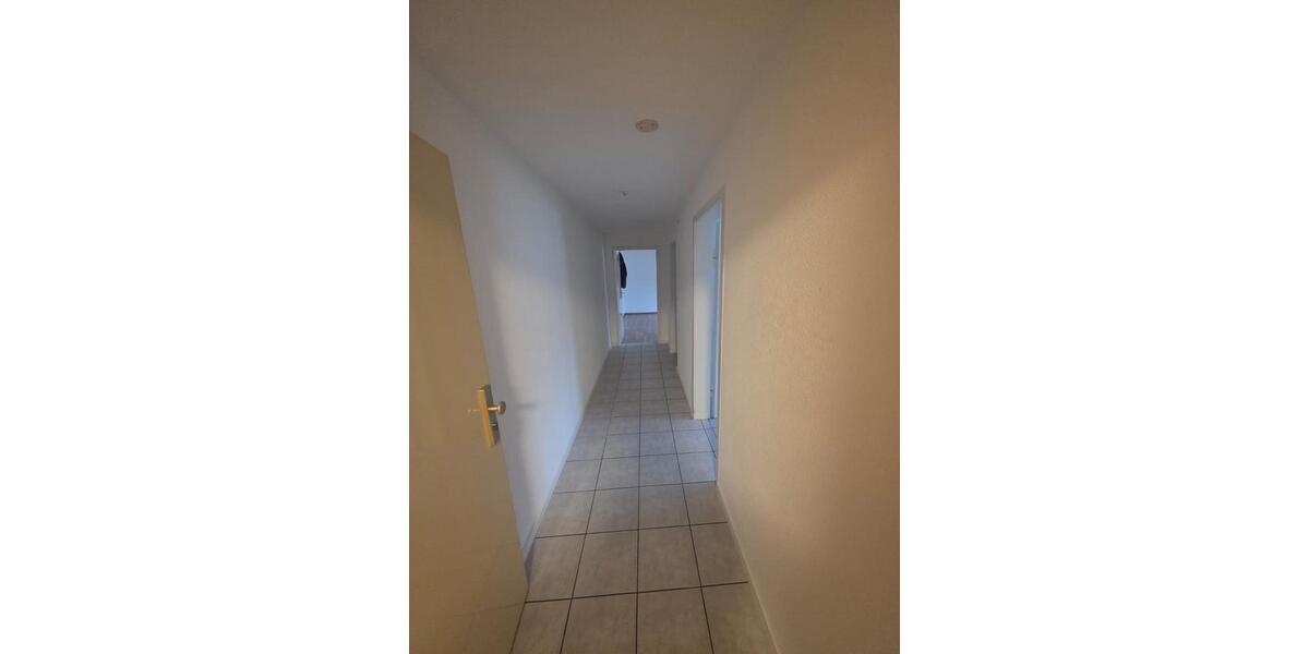 Etagenwohnung Mosbach - 2 Zimmer, 59 m&sup2;, 720&euro; | Angebot:25300895