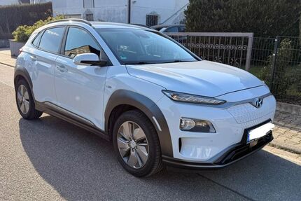 Hyundai KONA Elektro 88.000 km 18.490 &euro; Gondelsheim 75053